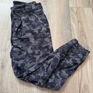 Lululemon Ready To Rulu Cropped Jogger